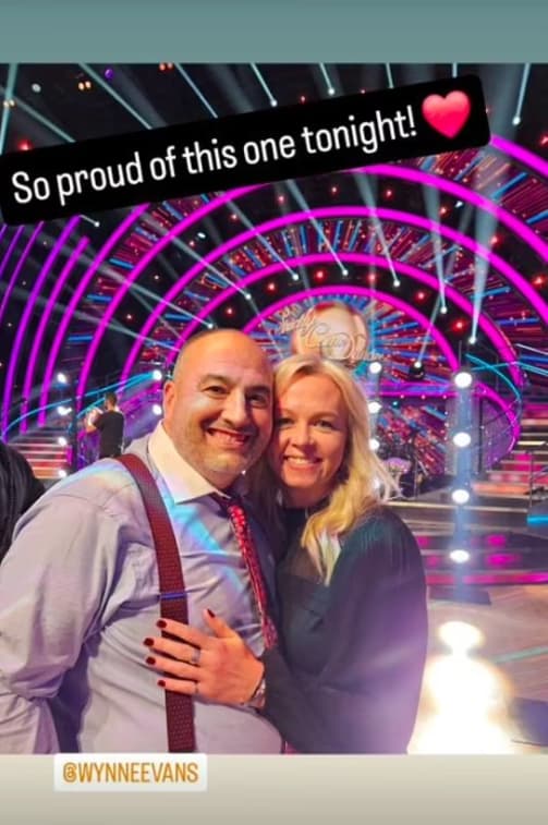 Wynne Evans And Girlfriend Liz Enjoy Cosy Day Date Amidst BBC Meeting Postponement Wynne Evans And Girlfriend Liz Enjoy Cosy Day Date Amidst BBC Meeting Postponement