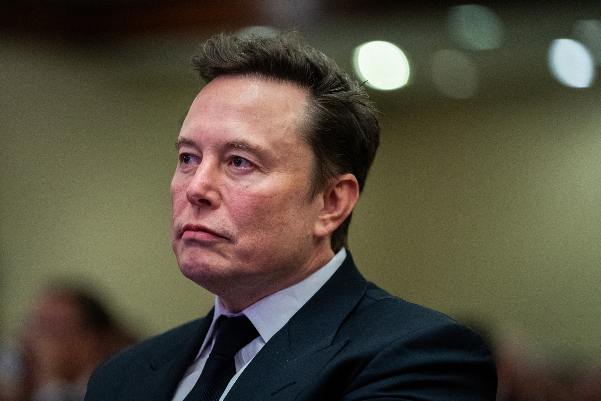 X Et L'extrême Droite Européenne : Le Rôle D'Elon Musk Sous Le Feu Des Critiques. X Et L'extrême Droite Européenne : Le Rôle D'Elon Musk Sous Le Feu Des Critiques.