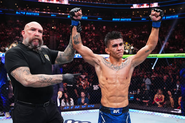 Your Guide To UFC Des Moines: Fight Predictions And Betting Tips Your Guide To UFC Des Moines: Fight Predictions And Betting Tips