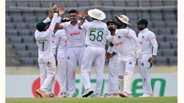 Zimbabwe Celebrate First Test Win Against Bangladesh: Muzarabani's Star Performance Zimbabwe Celebrate First Test Win Against Bangladesh: Muzarabani's Star Performance
