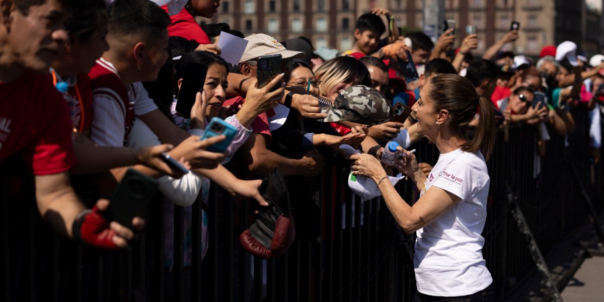Zócalo: Imágenes De La Clase Nacional De Boxeo Zócalo: Imágenes De La Clase Nacional De Boxeo